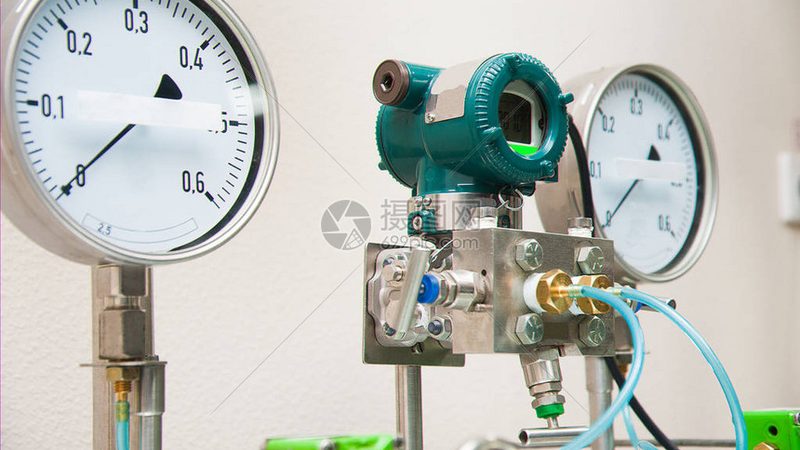 成都雷达液位计：揭秘其工作原理与选购要点**